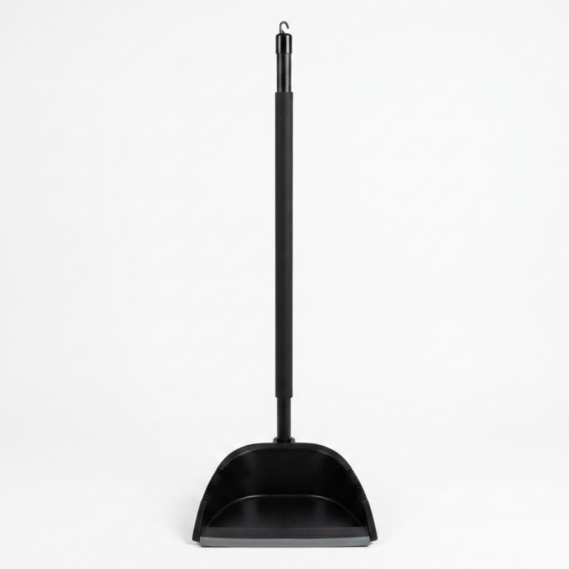 Recogedor Antivuelco Negro Palo Forrado 80Cm